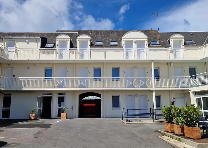 Hotel Eisenhower (ex King Hôtel)